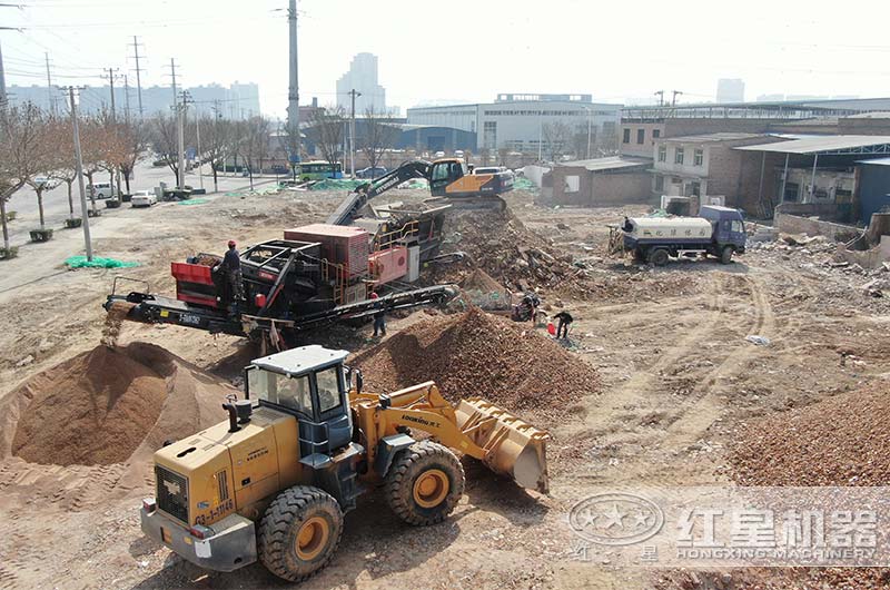 中小型建筑垃圾移動破碎現(xiàn)場