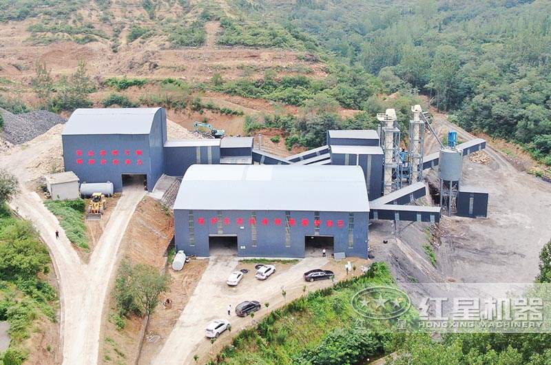 河南登封機(jī)制砂現(xiàn)場